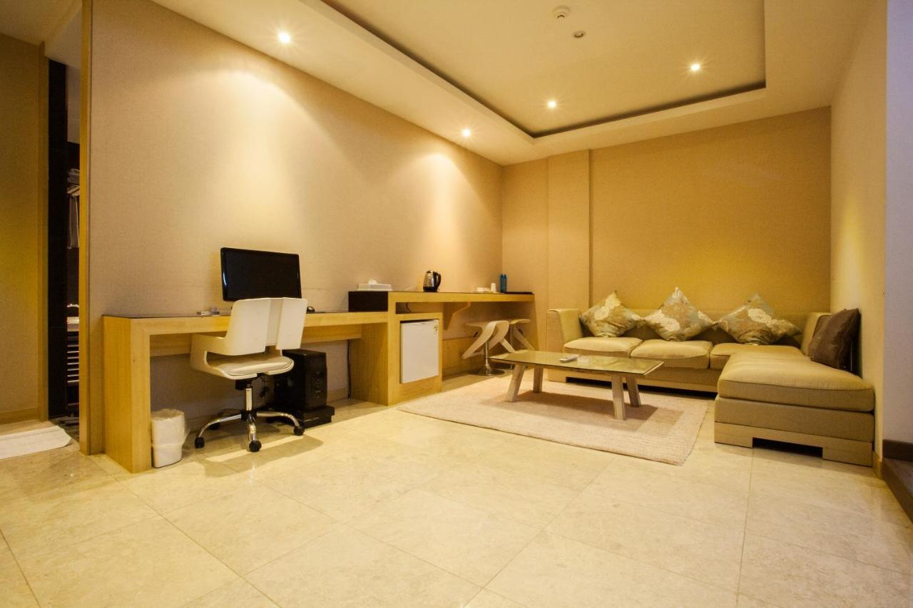 Suwon Reve Hotel Eksteriør bilde